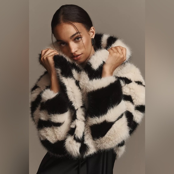 Avec Les Filles Faux-Fur Zebra Cropped Coat Anthropologie